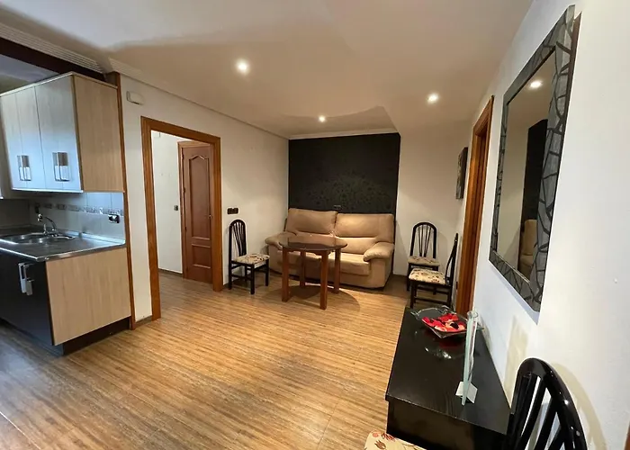Casa Enmedio